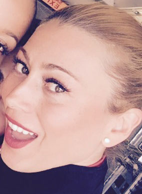 azafata de vuelo trabajo